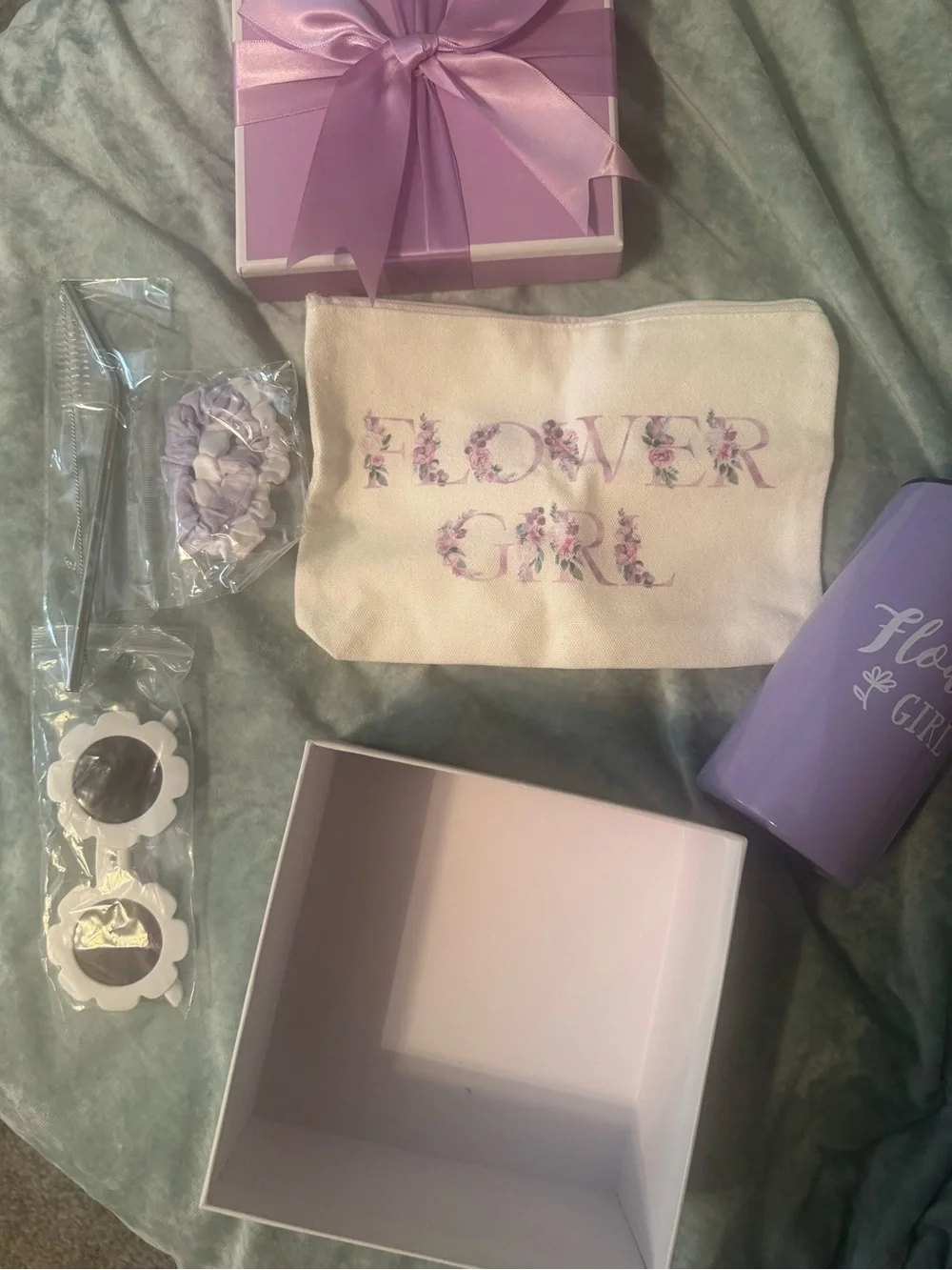 Flower Girl Lilac Accessory Gift Set Pouch & Tumbler